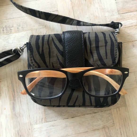 Baggallini Mini Wallet Crossbody Bag Black Green - Picture 8 of 8